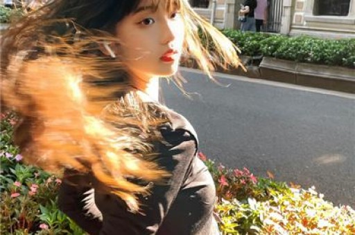 又曝4大瓜！因情伤割腕、知名女星退圈、减肥进急诊 黄晓明最意外