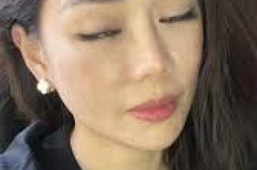 吃瓜看透本质：霍家不辟谣并非默认婚讯霍震霆表态暗藏两层深意