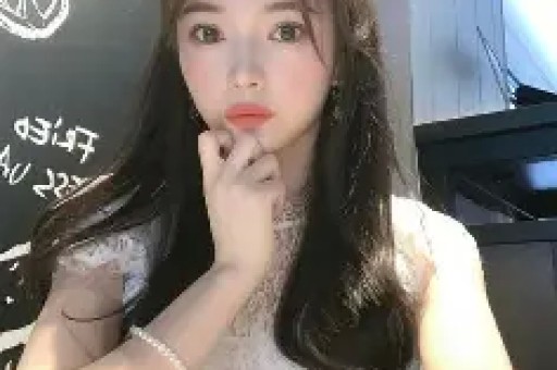 曝瓜妈拿离婚恶意炒作辱骂柳岩景甜是黑木耳好友cc翻脸爆黑料